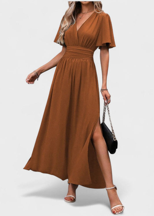 Eterna - Elegant Maxi Dress in Black
