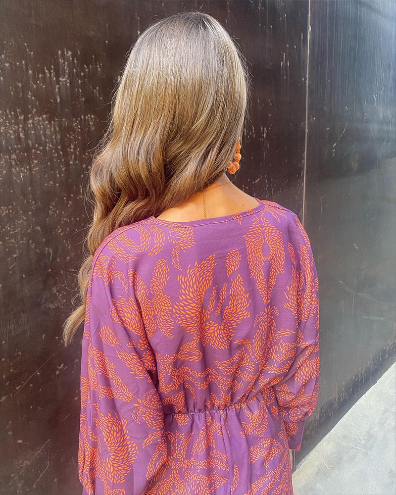 Sabrina - Elegant Midi Dress