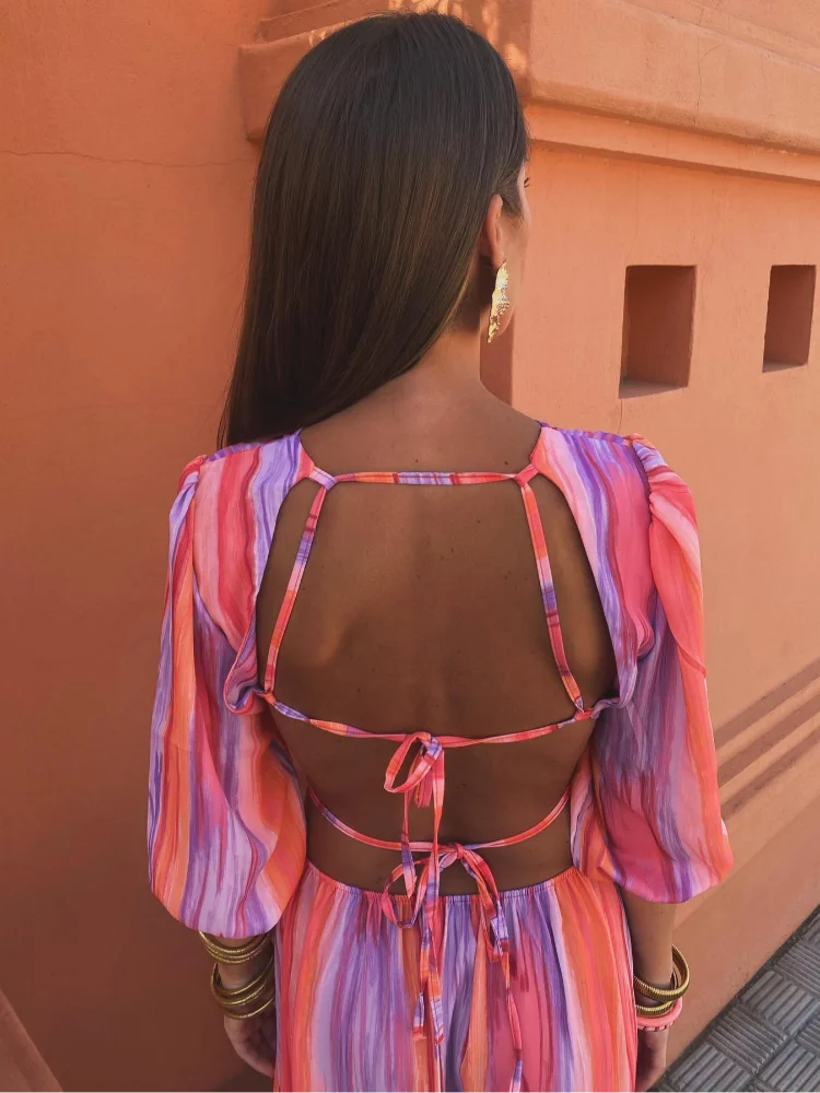 Paloma - Bold Dress