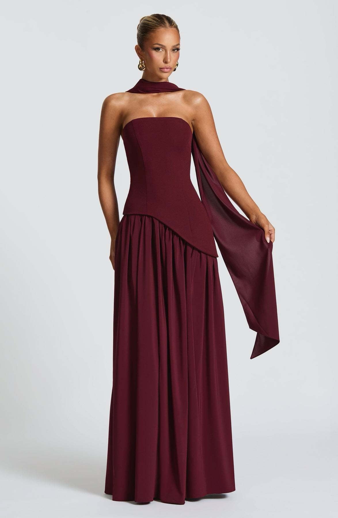 Beatriz - Elegant Long Dress