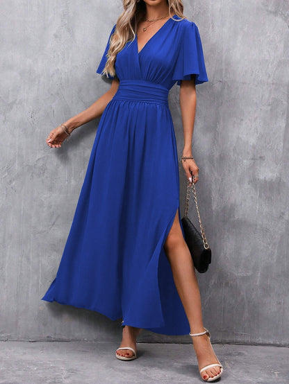 Eterna - Elegant Maxi Dress in Black