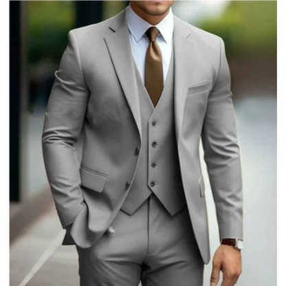 Fato - Blazer s Mekanim Ramenom i Struktuiranim Reverima" can be rewritten as:

"Fato - Blazer s Mekanim Ramenima i Oblikovanim Reverima