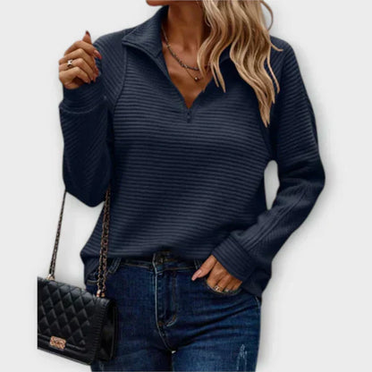 Vânia - Elegant Knit Sweater