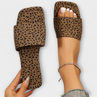 Elisabete - Ravne Cipele s Leopard Printom