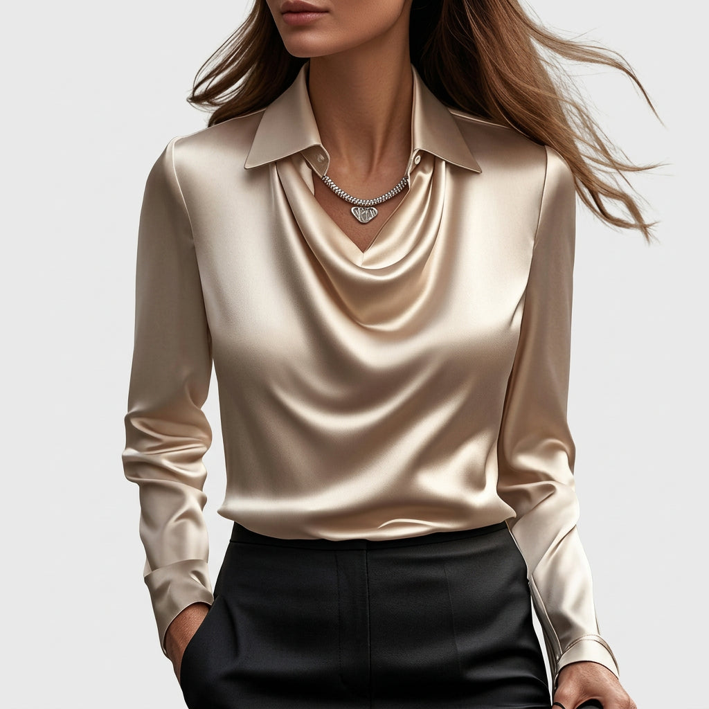 Inês - Elegantna Satenasta Bluza s Suptilnim Izrezom