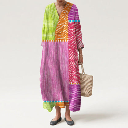 Mila - Sleek Linear Dress